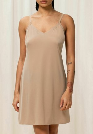 Triumph MAKE-UP - Koszula nocna