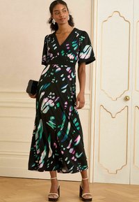 Love & Roses REGULAR FIT -  V-NECK MIDI - Džersejové šaty - black abstract