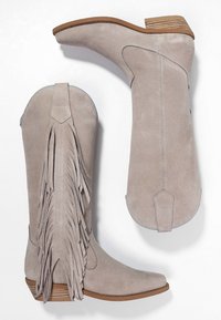 Kentucky's Western Botas camperas - sand