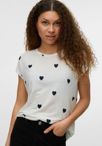 Vero Moda VMAVA - Μπλουζάκι με στάμπα - snow white