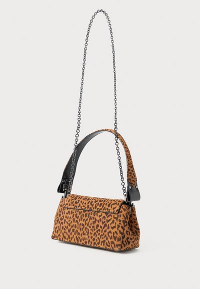 Vivienne Westwood HAZEL MEDIUM HANDBAG - Rankinė - brown