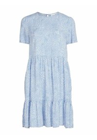 Kortärmad klänning i ljusblått tyg med vitt prickmönster, med en volangkjol och rund halsringning.