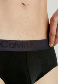 Calvin Klein Underwear 3 PACK - Slip - black