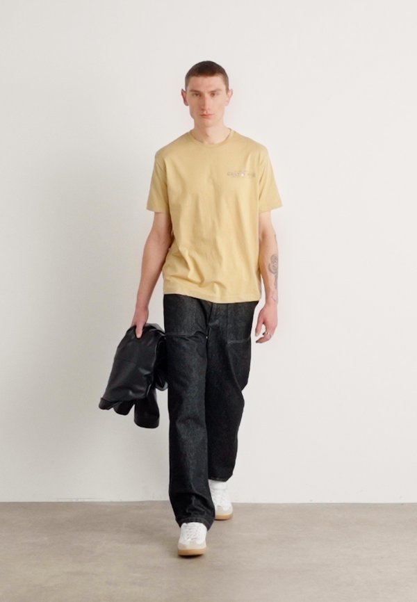 PRINTED GRAPHIC - Print T-shirt - oak beige4