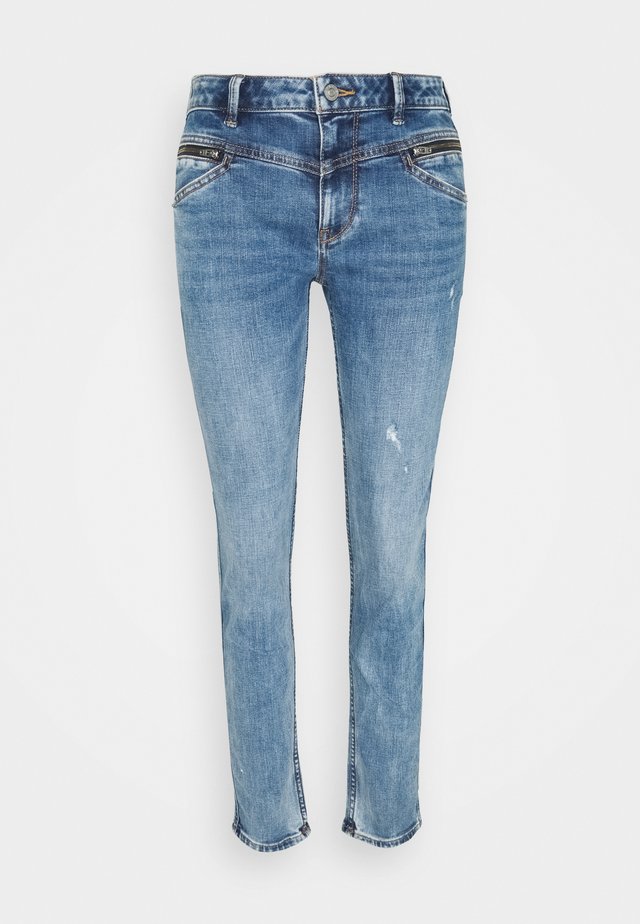 COO - Jeansy Slim Fit - blue light wash
