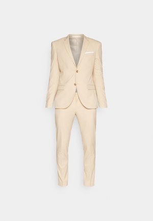 Isaac Dewhirst THE FASHION SUIT SET - Odijelo - butter