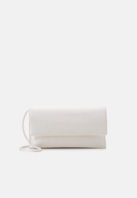 CHARLEE FLAP  - Pochette - sweet butter