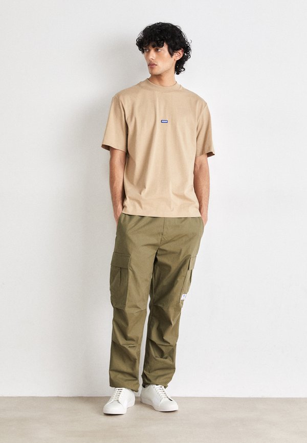 NIEROS - Basic T-shirt - medium beige4
