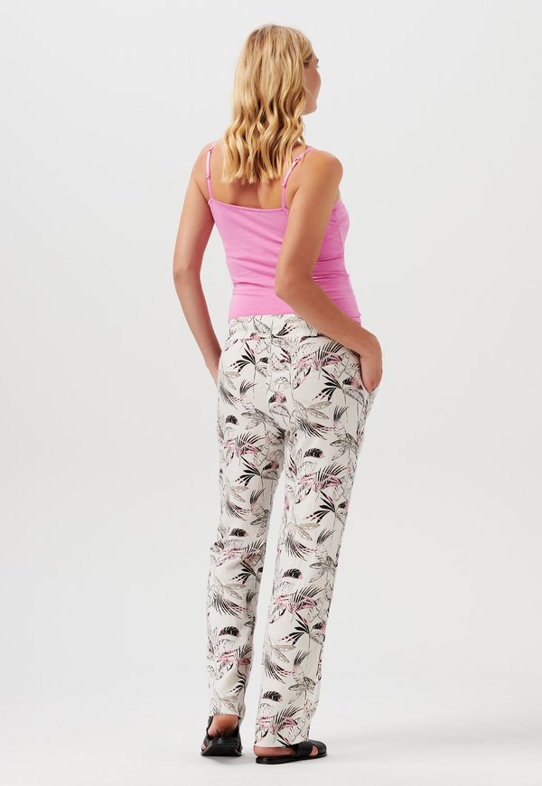 BERLIN - Top - cyclamen2