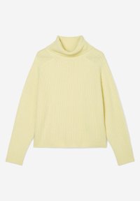 Maglione giallo a righe con collo alto, dalla silhouette aderente, maniche lunghe e colletto arrotolato. Texture morbida con una leggera elasticità.