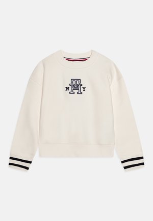 Sweater - white