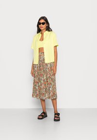 Samsøe Samsøe MINA SHIRT - Blusa com botões - daiquiri green