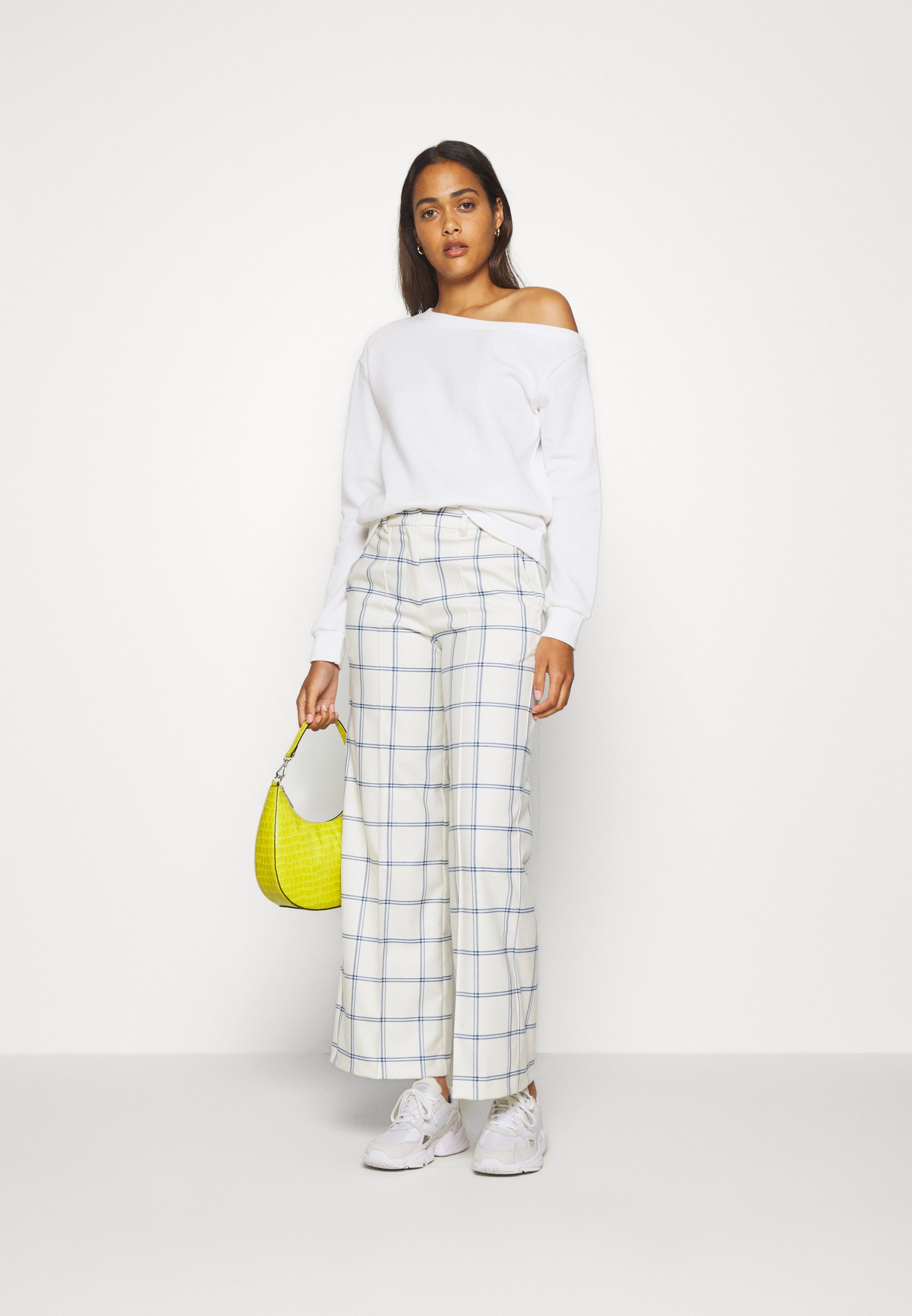 Even\u0026Odd LOOSE OFF SHOULDER SWEATSHIRT 