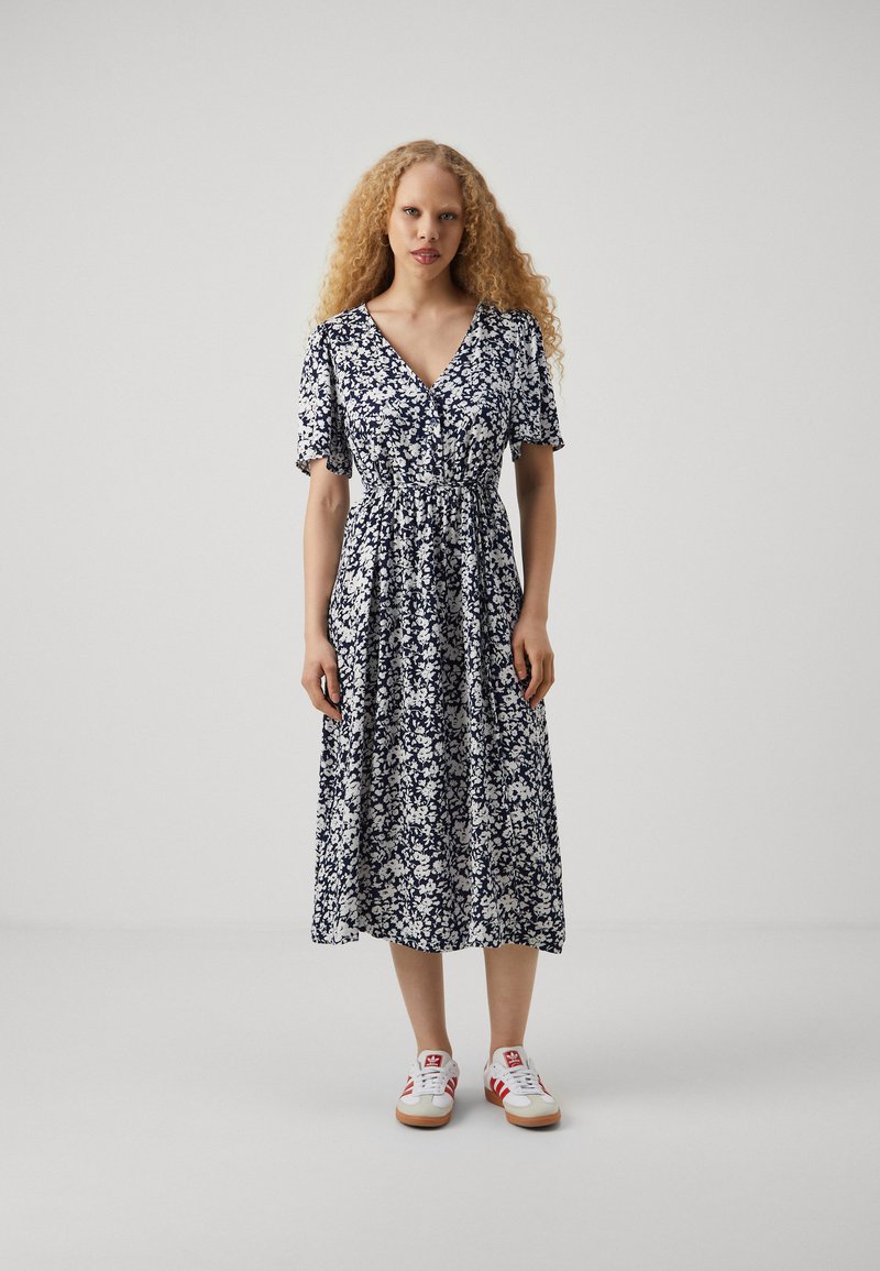 ONLY - ONLHALIA MIDI DRESS - Skjortekjole - night sky, Forstør