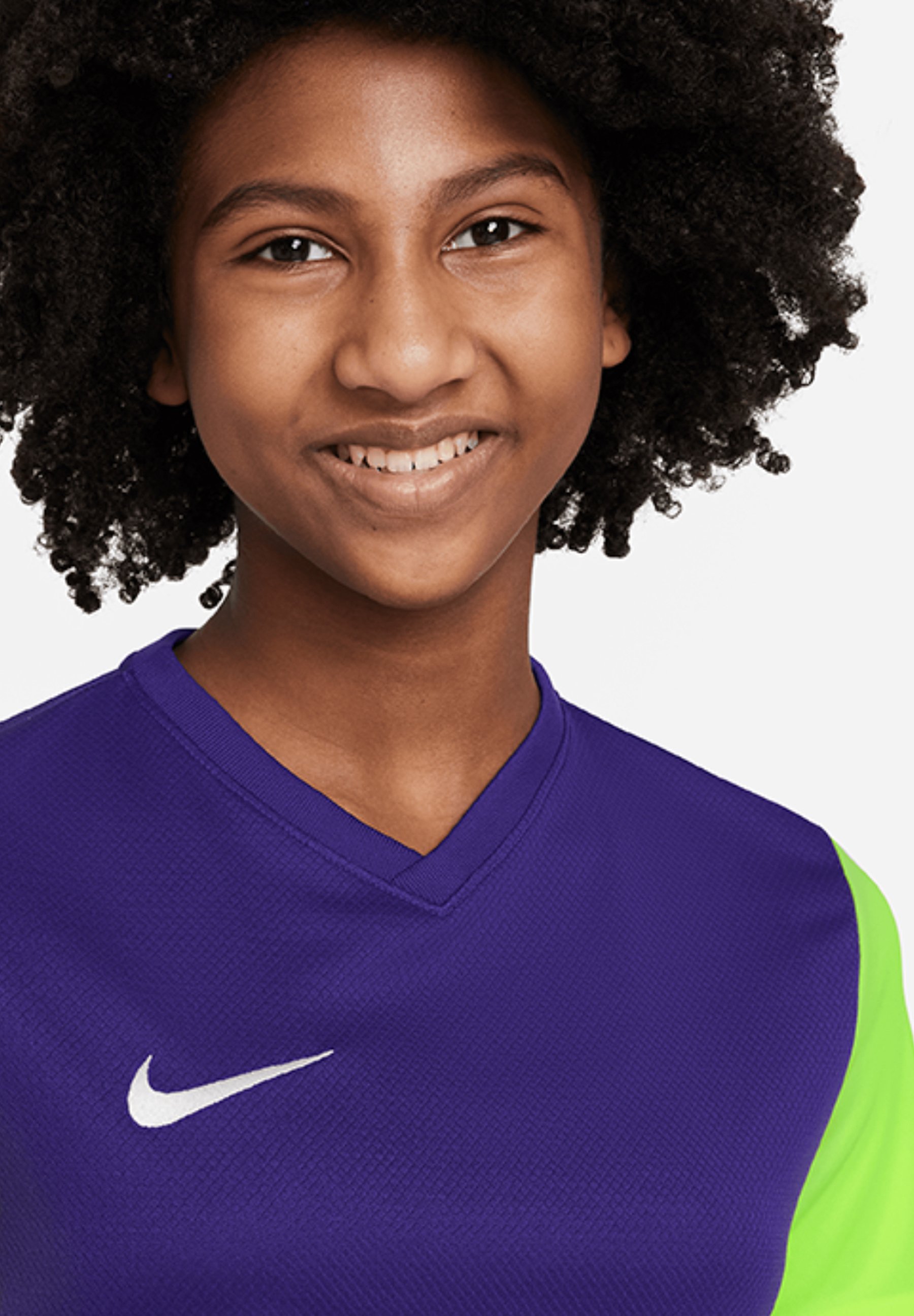 nike purple football kit