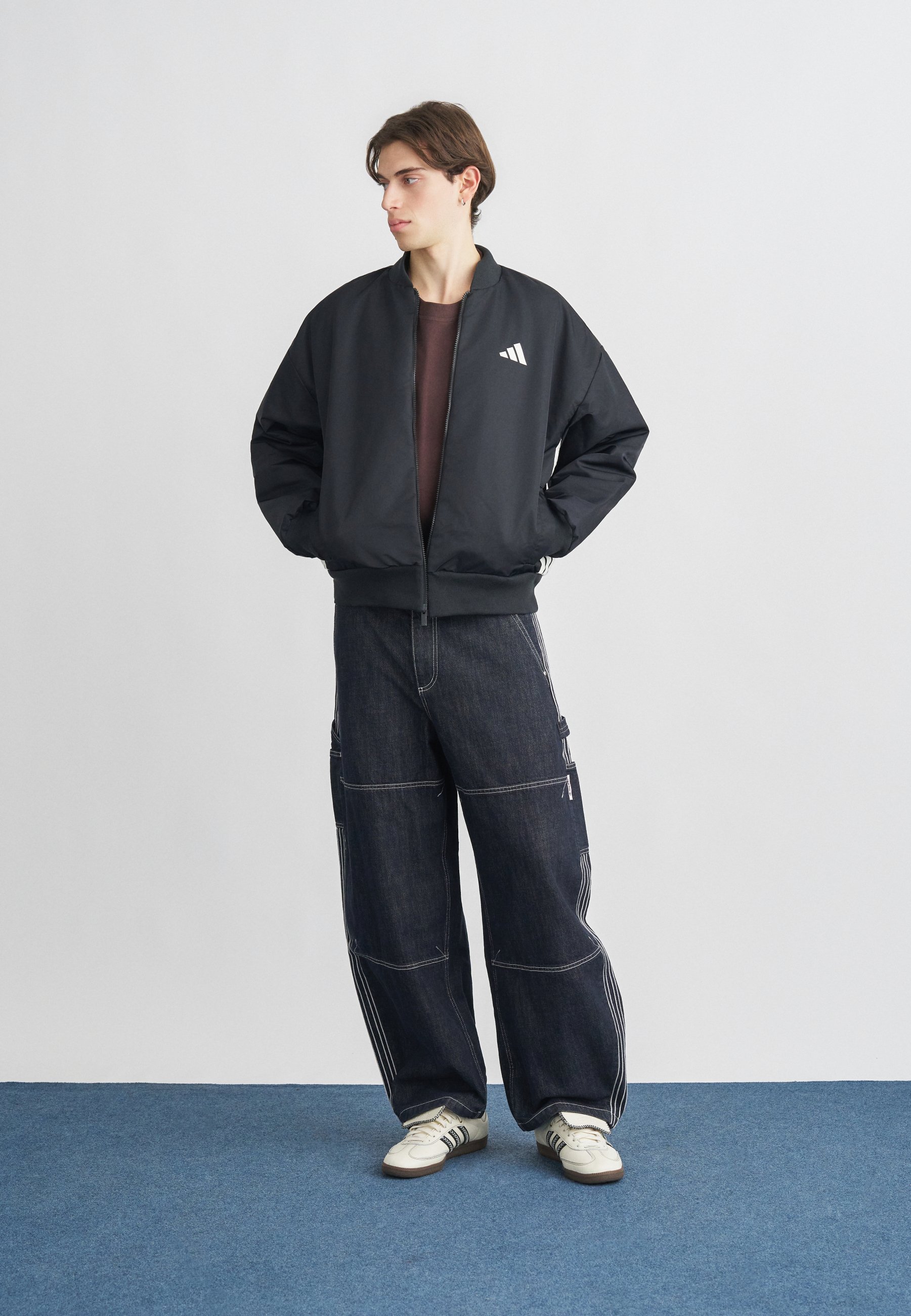 adidas Originals WORKPANT - Relaxed fit jeans - indigo denim/dark