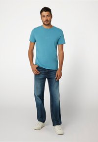 Guess AIDY TEE - T-shirt basic - himmelblau