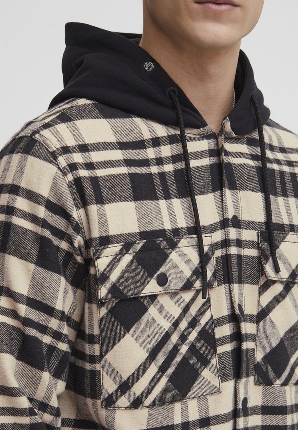 SDZachary - Summer jacket3