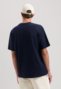 Dstrezzed Basic póló - dk. navy