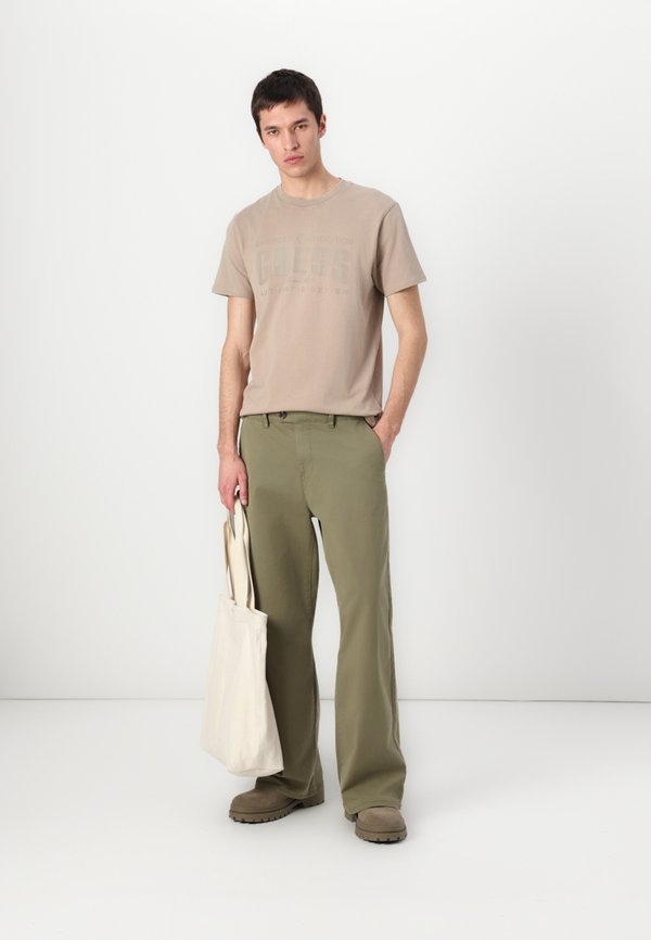 TRADITION TEE - Print T-shirt3