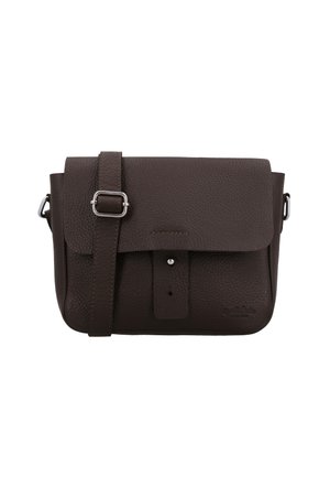 Sac bandoulière en cuir marron foncé avec rabat avant, sangle réglable avec boucle en métal et fermeture à onglet boutonnée.