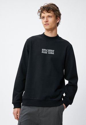 Sweatshirt - black
