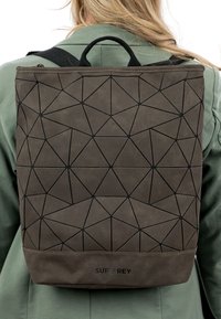 SURI FREY Mochila - brown