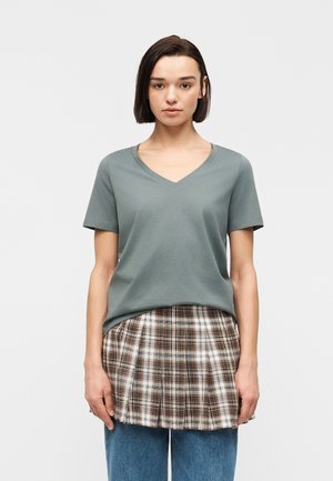 Vero Moda VMPAULINA NECK NOOS - Základné tričko - balsam green