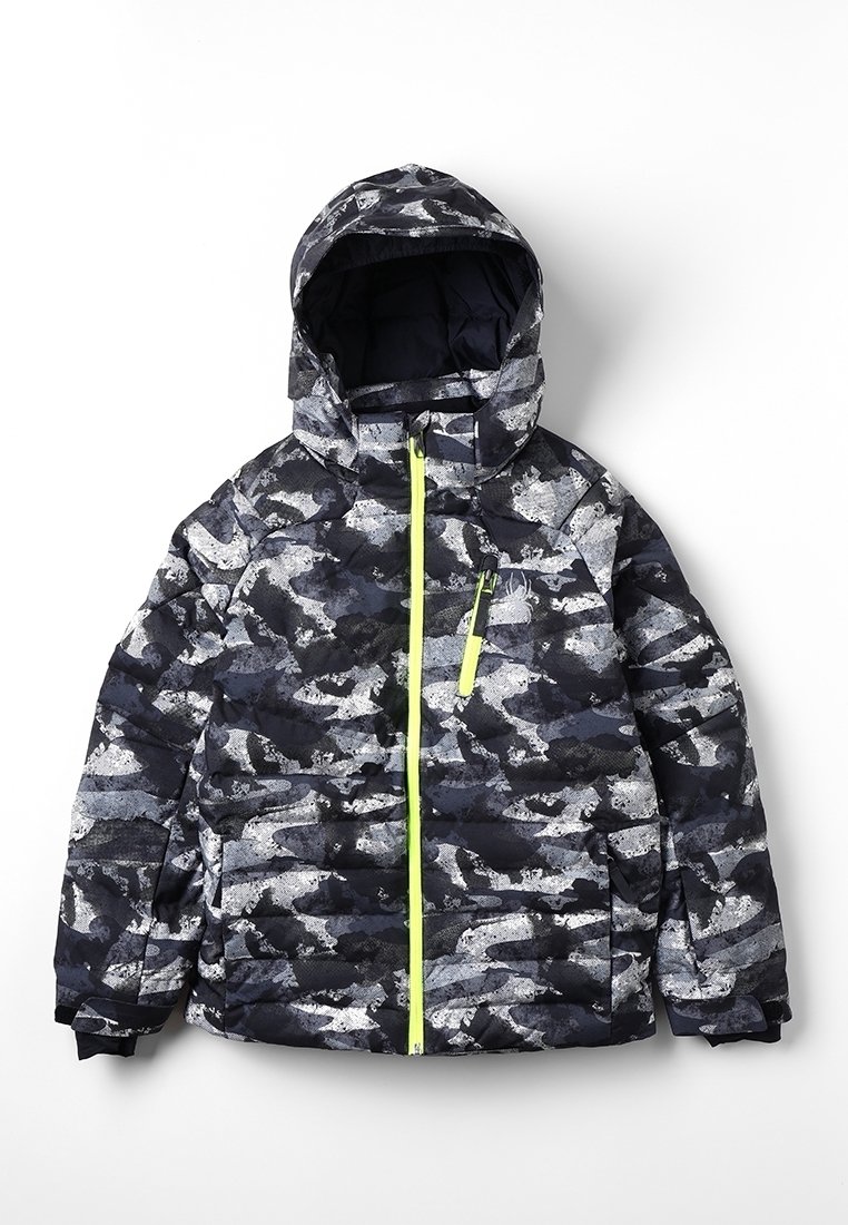 Padded jacket s maskovacím vzorem v černé a šedé barvě, se svítivě zeleným zipem a kapucí, s texturovanou tkaninou pro izolaci.