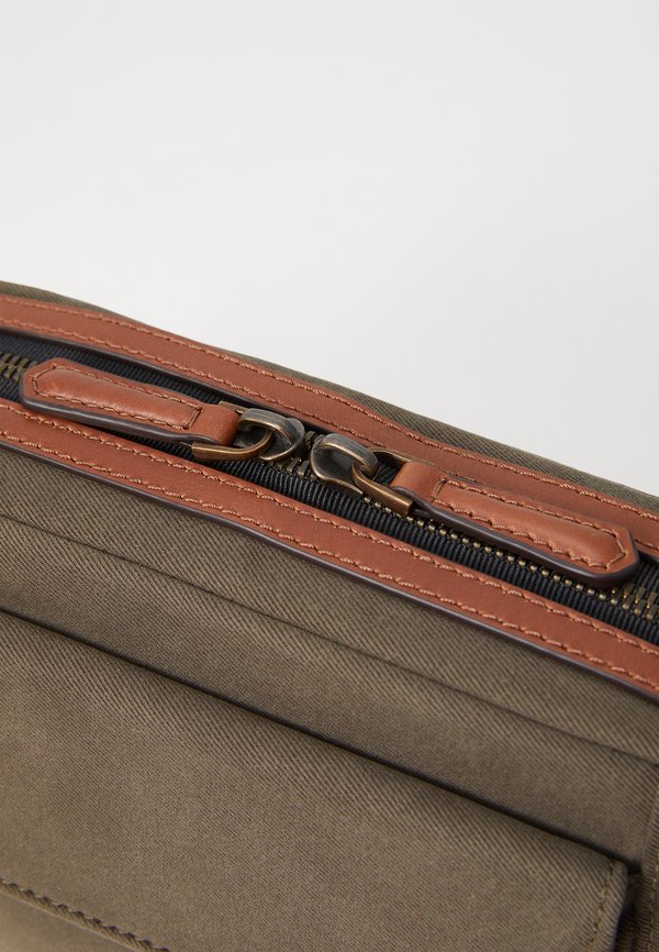 CASUAL - Cross body bag - orbiter3