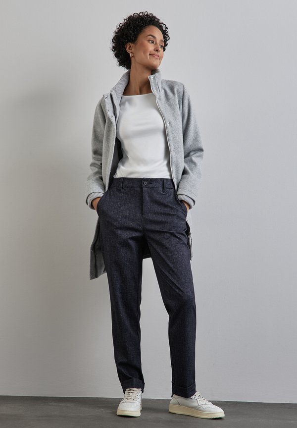 IM MELANGE-LOOK - Chino - schwarz