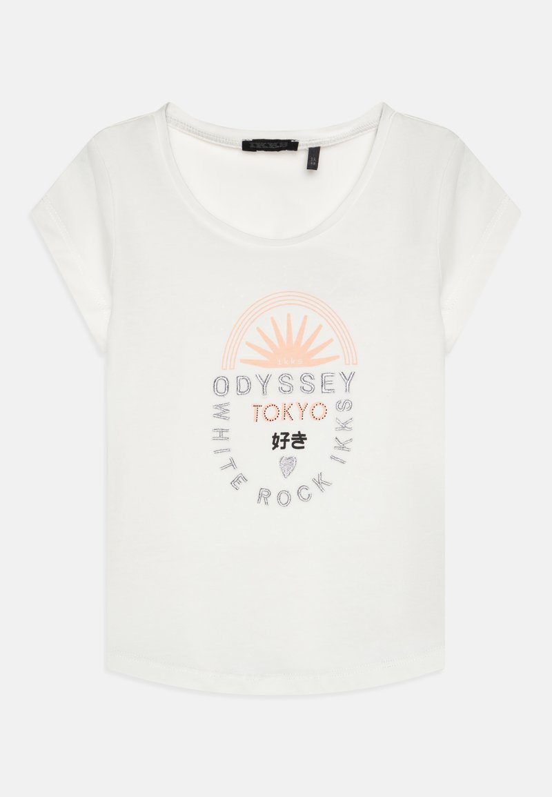 Hvit kortermet t-skjorte med rund hals. Har et fargerikt grafisk trykk med tekst som inkluderer "ODYSSEY TOKYO" og et sol-design.