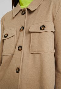 Vero Moda Tunn jacka - silver-coloured