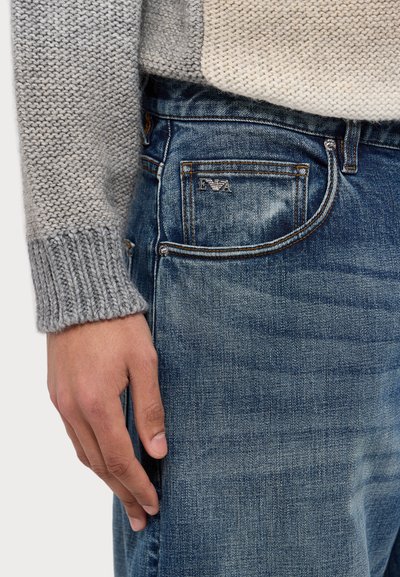 Emporio Armani Τζιν χαλαρής εφαρμογής - denim blu