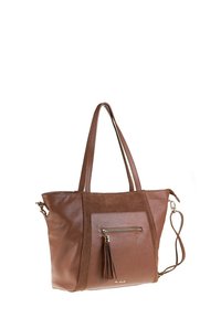 Sac fourre-tout en cuir marron et daim avec doubles anses, poche zippée avant avec pompon et bandoulière amovible.