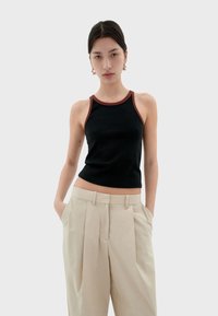 Thinking Mu HARRIET - Top - black