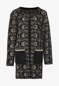 Unselected, schwarz wollweiss