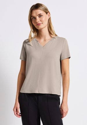 V-NECK - Basic T-shirt - beige