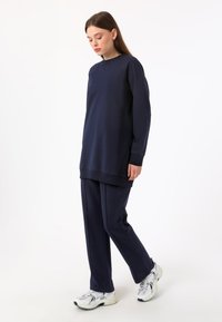 Modanisa BENIN niebieski