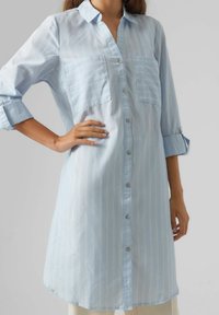 Vero Moda Chemisier - chambray blue
