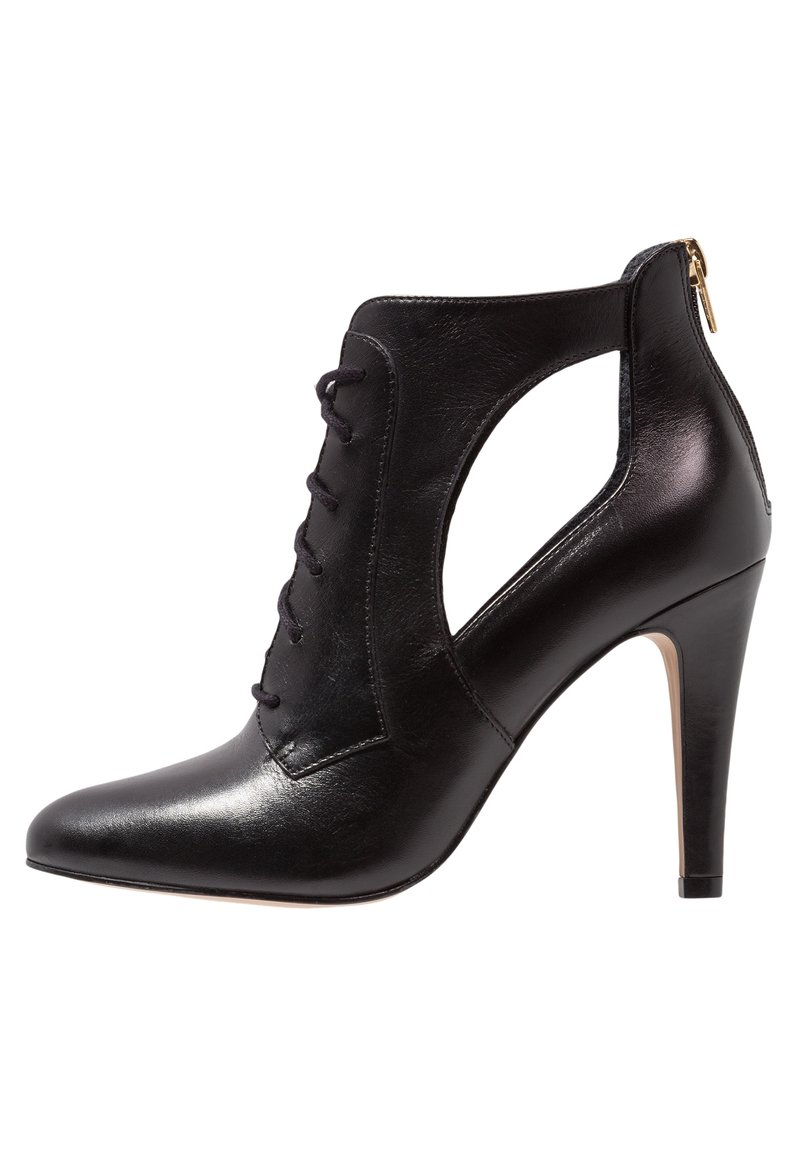 Bottines SAN MARINA Talons Aiguille 10.5 Cm Cuir Noir Pointure 40 - Très Bon état