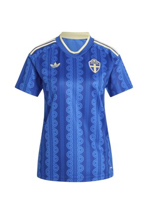 Maillot de football bleu de la Suède avec des motifs verticaux bleu clair, un bord de col jaune, le logo Adidas et le blason de l'équipe nationale suédoise sur la poitrine.