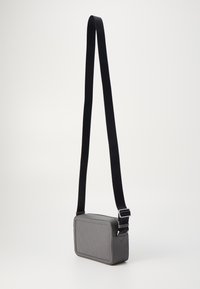 KARL LAGERFELD LOOM CAMERA BAG - Rankinė per petį - grey