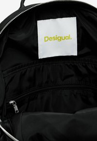 Desigual Turistický batoh - black