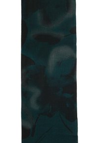 Bufanda de patrón floral en verde azulado profundo y negro, hecha de tejido texturizado. Presenta un audaz diseño floral abstracto sobre un fondo oscuro.