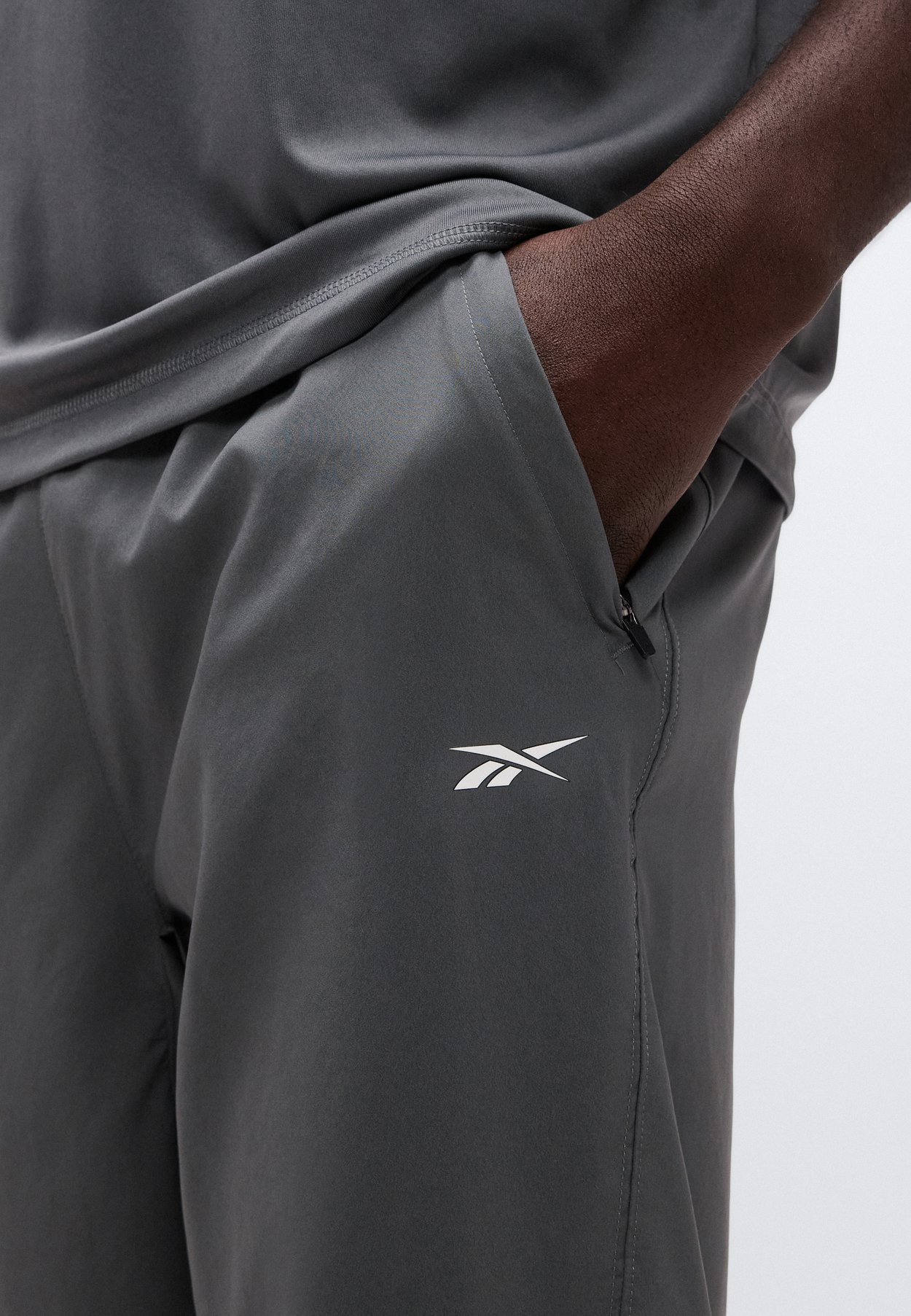 ID TRAIN PANTS