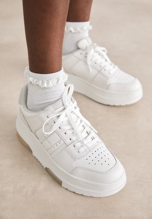 Baskets basses - white