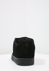 Thumbnail Image 4