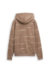 Haut à capuche camouflé marron, fabriqué en tissu doux, présentant une grande capuche, des manches longues et des poignets et un bas côtelés.