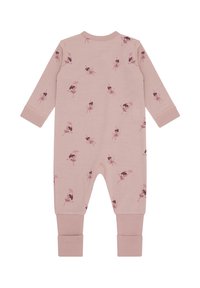 Heller rosa Babystrampler mit langen Ärmeln, umklappbaren Manschetten und einem Muster von Ballerina-Mädchen, die rosa Regenschirme halten.